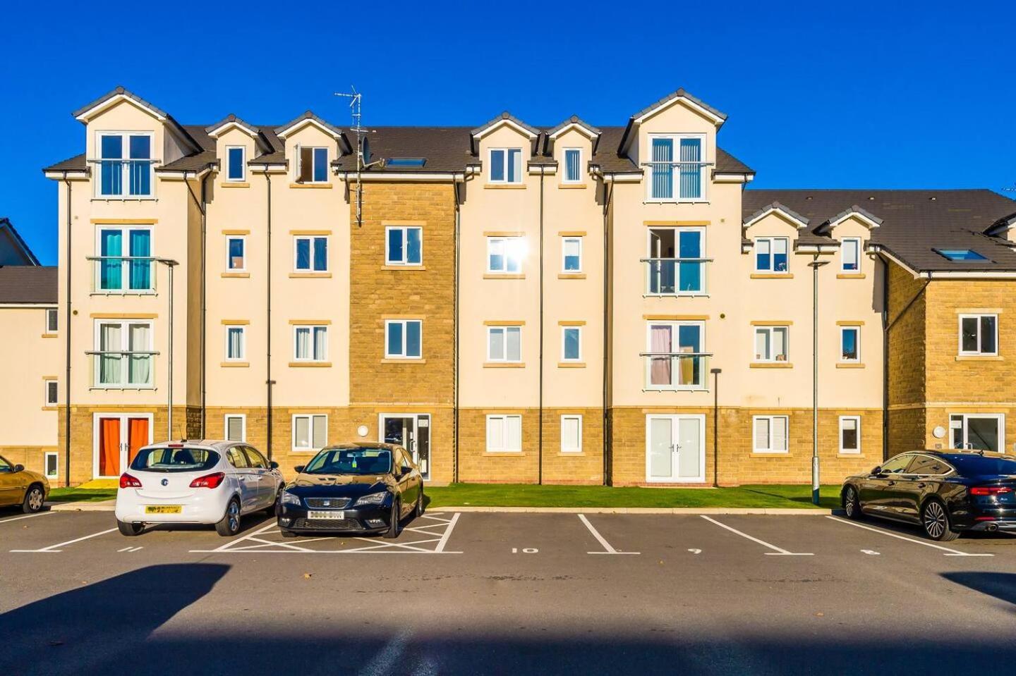 Stunning 2Bedroom 2Bathroom Apt With Parking Space Sheffield Eksteriør billede