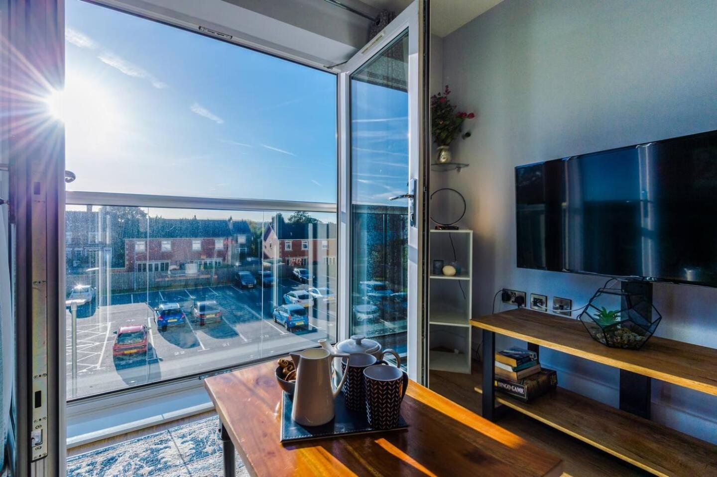 Stunning 2Bedroom 2Bathroom Apt With Parking Space Sheffield Eksteriør billede